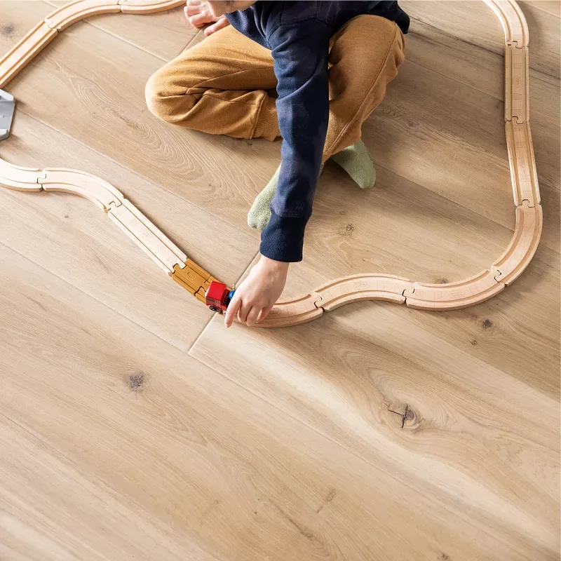 Child playing on Vinyl Flooring | Ambassador Flooring
