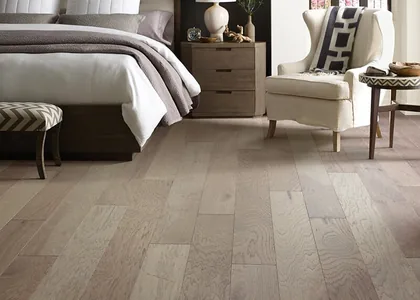 opt_low-sheen-flooring-matte-vs-satin opt_low-sheen-flooring-matte-vs-satin